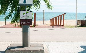 urinarios perros barcelona playa